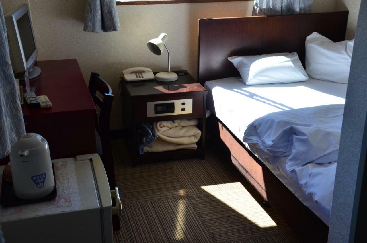 Business Hotel Top Inn Kagurano Wakayama Exterior foto
